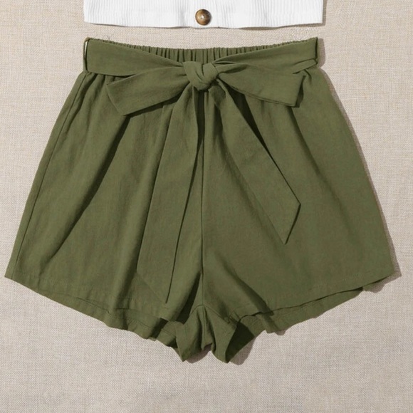 Belted Shorts - Picture 3 of 4